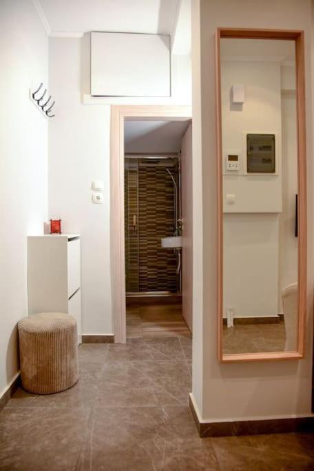 Ομορφο Διαμερισμα Apartment Athens Exterior photo